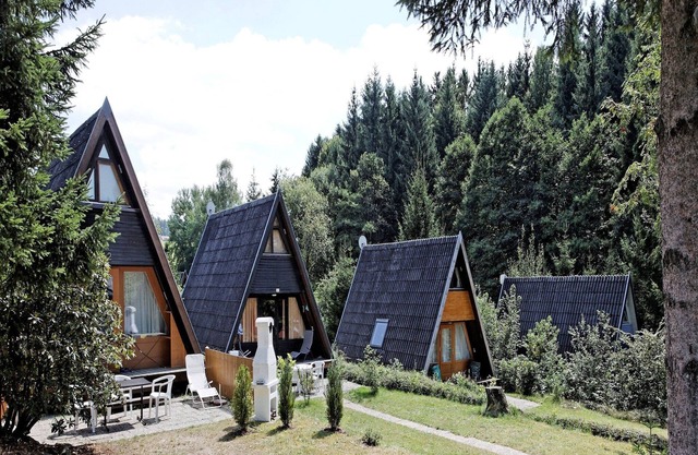 Cozy House in Bavaria with Garden & BBQ