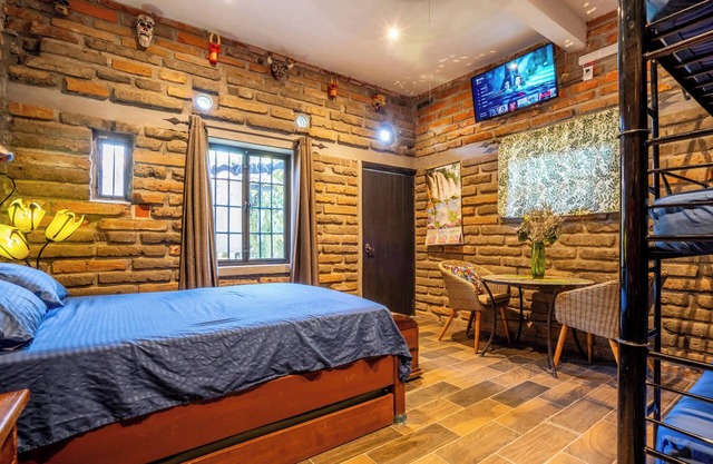 Cozy House with Pool | 3 Bedrooms