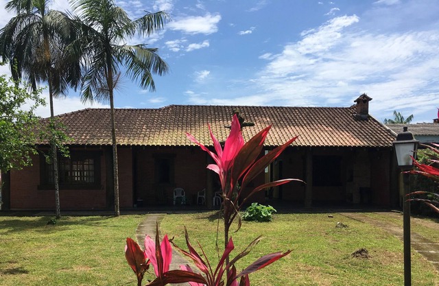 Cozy house to enjoy Bertioga