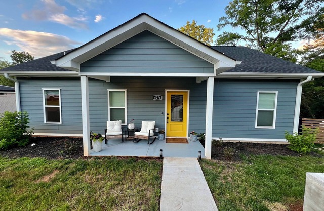Cozy Lake House Retreat on Lake Hickory with Boat Dock, Large covered porch.