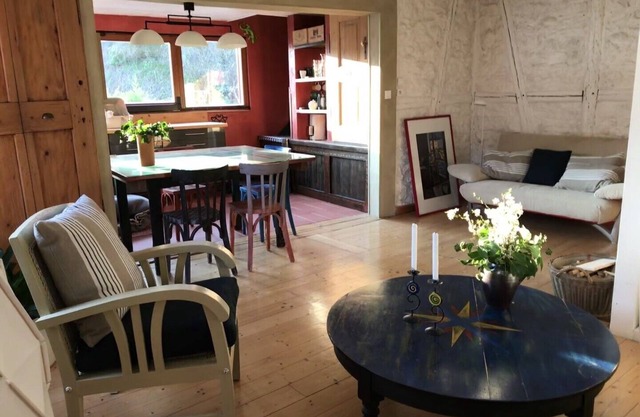 Cozy, light-flooded cottage with a view of the Vosges Mountains