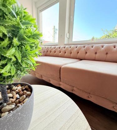 Cozy living in Lingen with Chesterfield flair