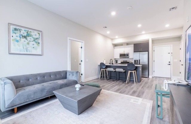 Cozy Loft 10 min to Manhattan Garage Parking