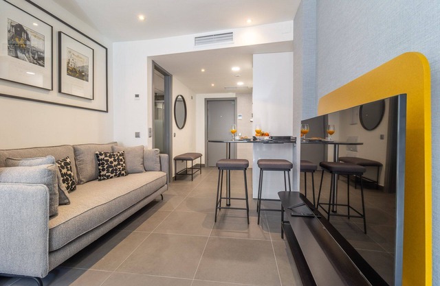 Cozy loft for 2 Latina Madrid (Latina Toledo IX)