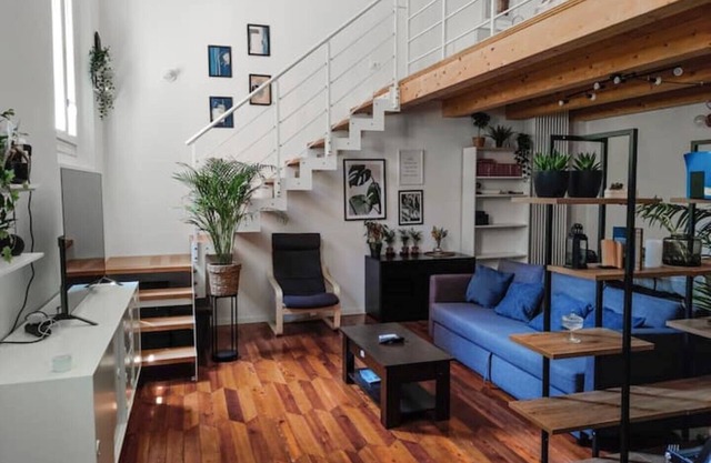 Cozy Loft in a Historic Central Building