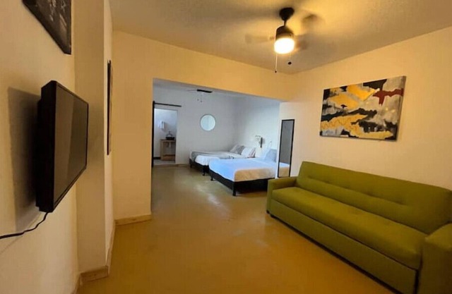 Cozy Loft MN960 C Mty downtown close to everything