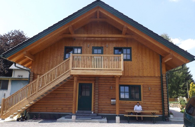 Cozy log cabin - vacation apartment sunrise in the Erzgebirge with balcony