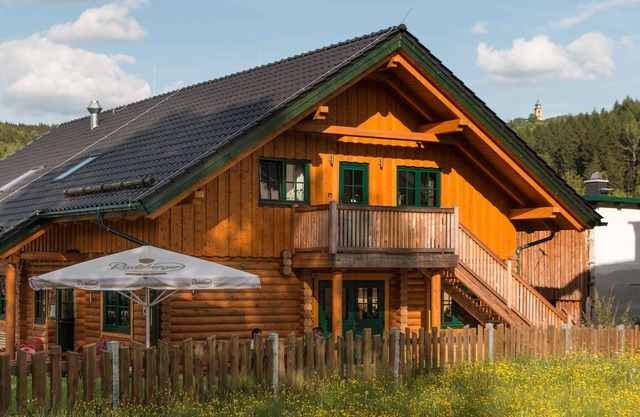 Cozy log cabin - vacation apartment sunset in the Erzgebirge with balcony