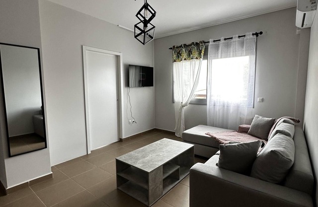 Cozy Luxury apartment in front of the sea!