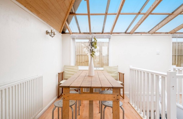 Cozy maisonette near Abbey Road