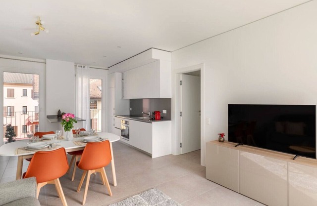 Cozy & Modern Flat for 6 people/Free Parking