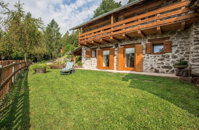 Cozy Mountain Lodge