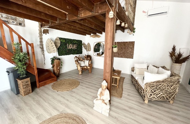 Cozy nest for 2 with Wifi & Balneo Jacuzzi