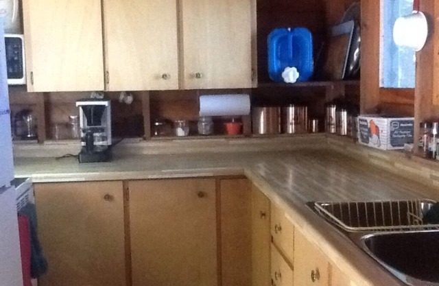 cozy old fashioned cottage in the heart of beautiful Haliburton Highlands