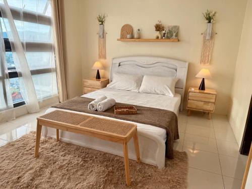 Cozy Panoramic View Unit