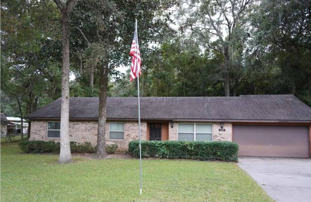 Cozy, Peaceful and Quiet Deerwood Cottage