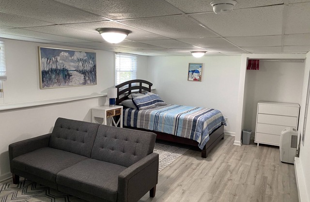 Cozy Penn State house 3 blocks from Beaver Stadium, Jordan center, downtown