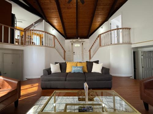 Cozy Pocono Escape