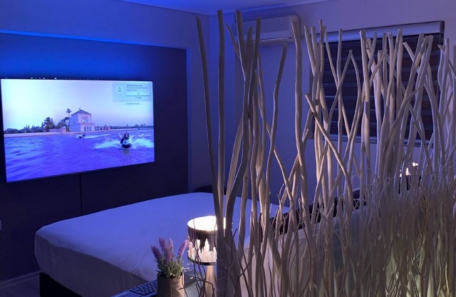 Cozy & polyteles Suite·Minimal suite with many comforts/Bridal Suite N