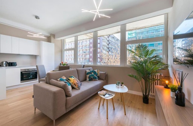 Cozy Private Flat - MM Marche 7 Min