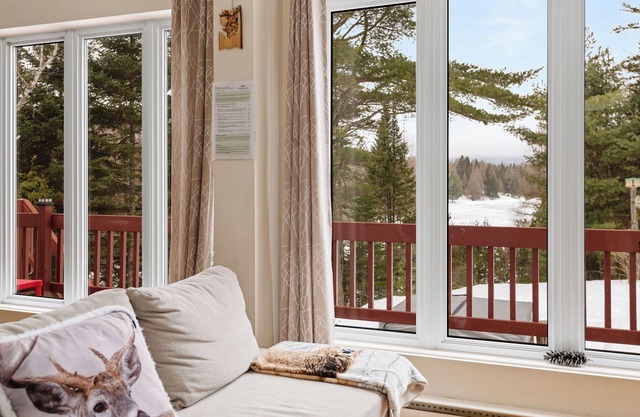 Cozy, quiet and private retreat at Cottage Spa & Lake Villa Sinaia, amazing view