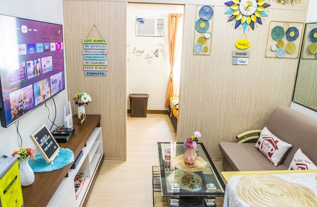 Cozy & Relaxing 1 Bedroom Unit near Malls, Restaurants & Commercial Areas