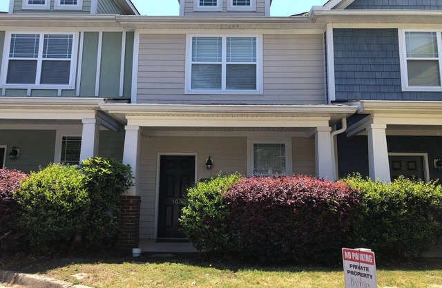 Cozy Retreat in the Heart of Columbia near USC & downtown Columbia!