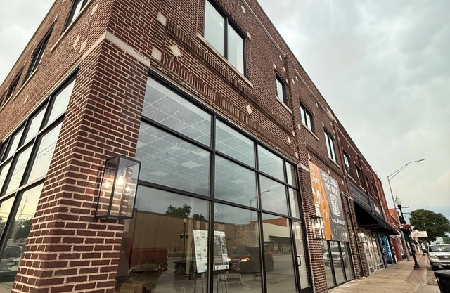 Cozy retreat with historic character in Downtown Skiatook