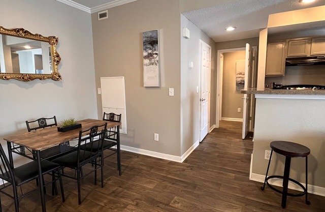 Cozy, Safe 1BDRM w/Balcony & amenities. Close to HWY 280 & major hospitals