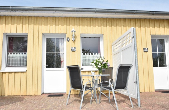 Cozy Stay by Wiek Harbor