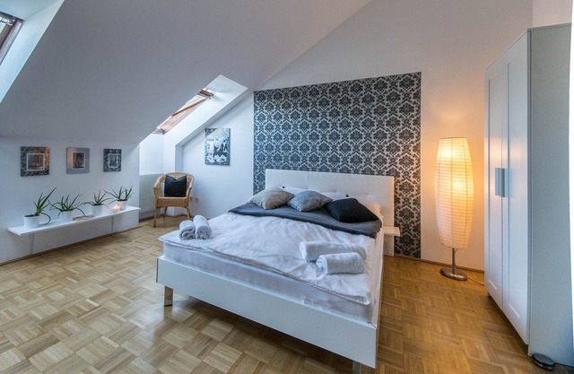 Cozy Studio central station/P&R/Metro