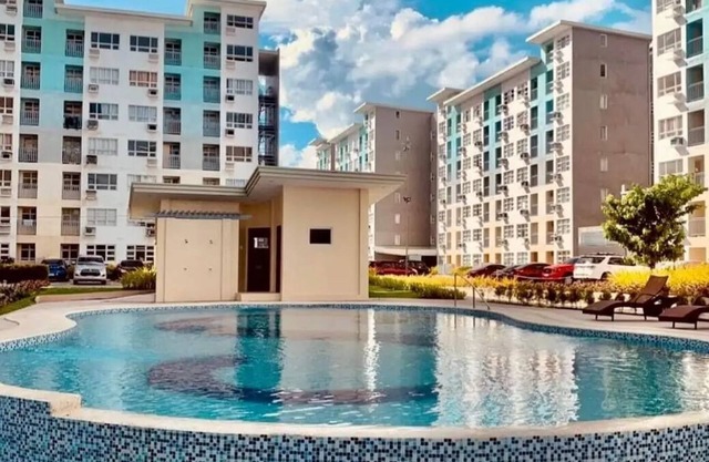 Cozy studio in amazing Davao with pool, WiFi, AC near Airport