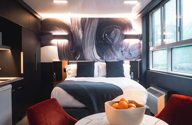 Cozy Studio near Sainte-Catherine St.
