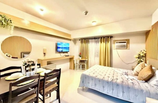 Cozy studio with AC, WiFi, fitness room in wonderful Cebu City