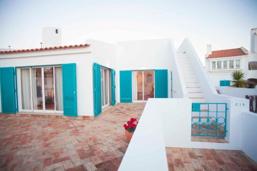 Cozy summer house