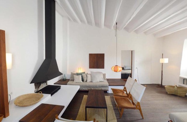 Cozy Townhouse in the heart of Cadaqués by by JA Coderch