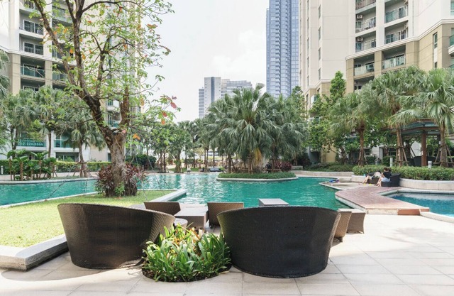 Cozy Two-bedroom condo in Central Rama 9