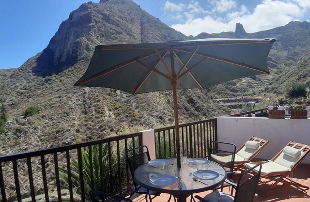 Cozy vacation rental home in the beautiful Anaga mountains, wifi, hiking