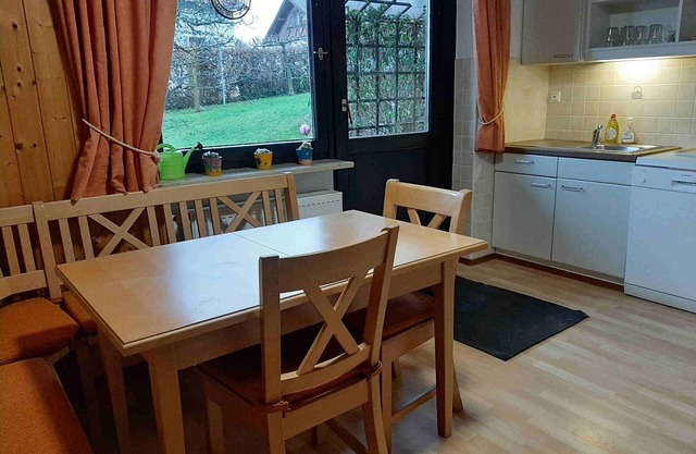 Cozy vacation apartment with garden and terrace in a quiet residential area