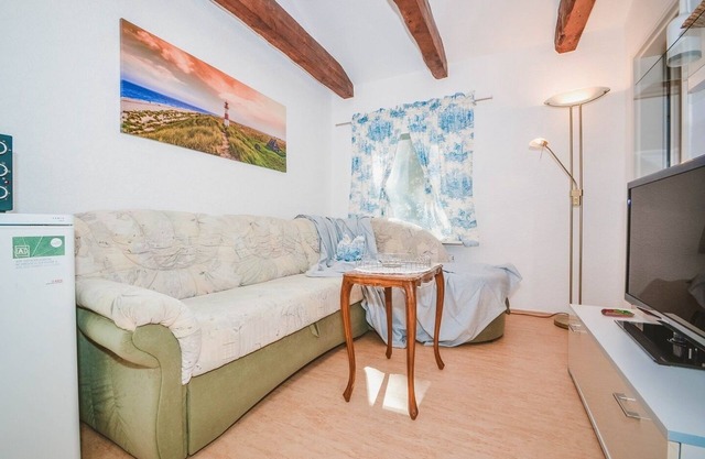 Cozy vacation apartment in Heringsdorf with balcony just 200 m from the beach