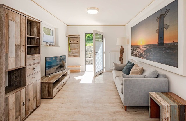 Cozy vacation apartment in Heringsdorf with terrace - close to the beach and family-friendly