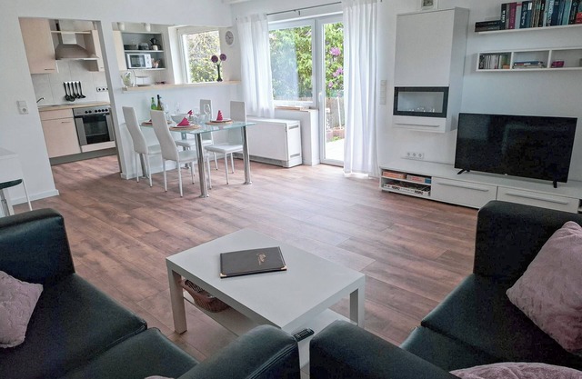 Cozy vacation apartment with terrace on the wine route in Weisenheim am Berg