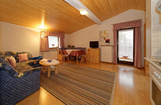 Cozy vacation apartment for up to 4 people with two bedrooms