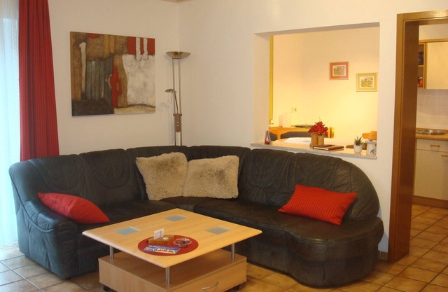 Cozy vacation apartment (70sqm) with large garden
