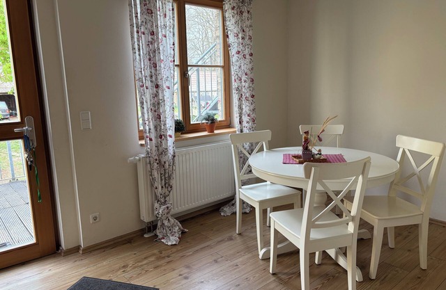 Cozy vacation apartment/fitter's room for 1-3 persons near Berlin FeWo 1.