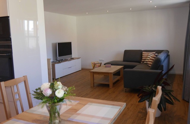 Cozy vacation apartment (80 sqm) for up to 4 people with fully equipped kitchen