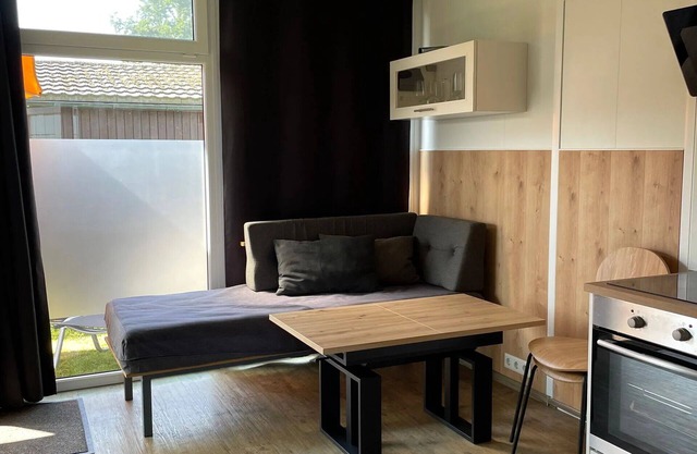 "Cozy vacation apartment by the lake - your retreat for relaxing days!"