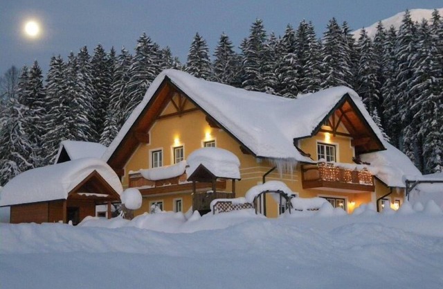 Cozy vacation apartment (60sqm) with a view of the Kleiner Ötscher