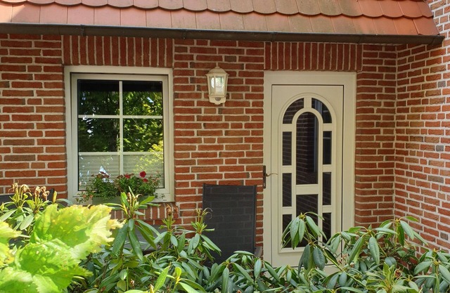 Cozy vacation apartment near a quiet park