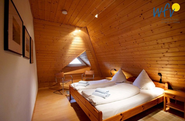 Cozy vacation apartment with balcony!